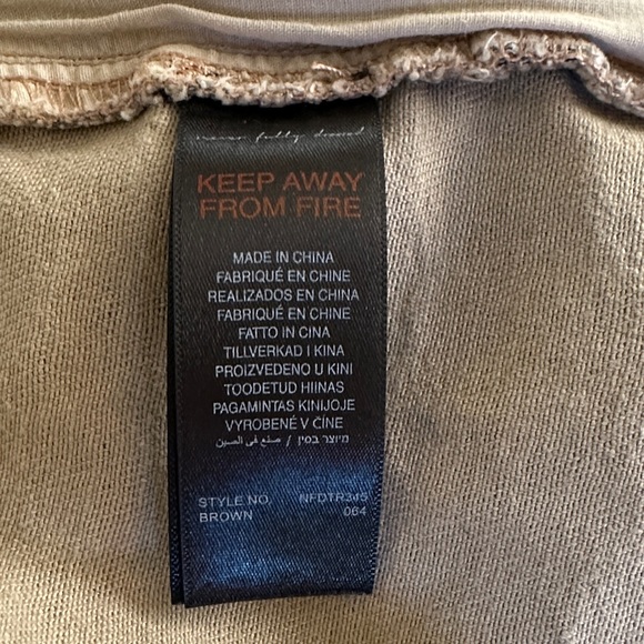 Never Fully Dressed Leopard Lucia Scallop Detail Jeans - Picture 7 of 9